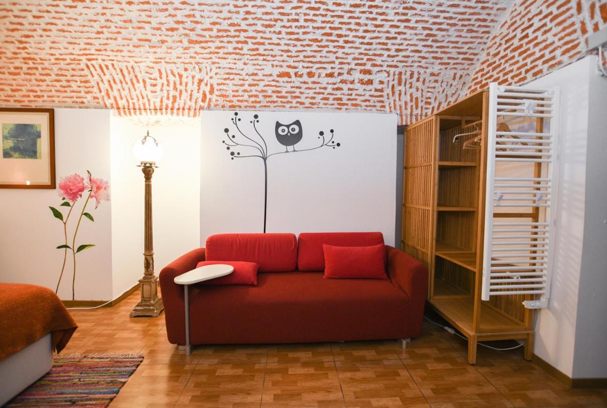 Encomienda Guest House Madrid Buitenkant foto