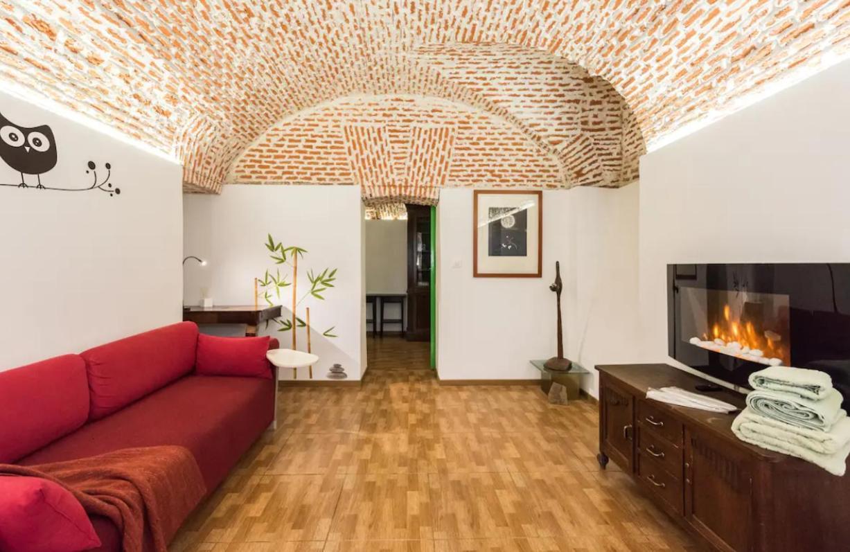 Encomienda Guest House Madrid Buitenkant foto