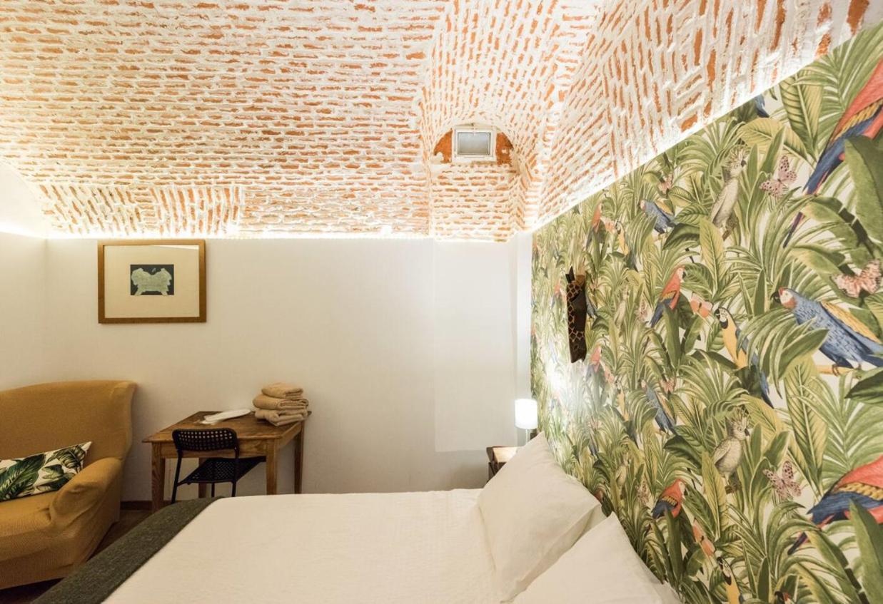 Encomienda Guest House Madrid Buitenkant foto