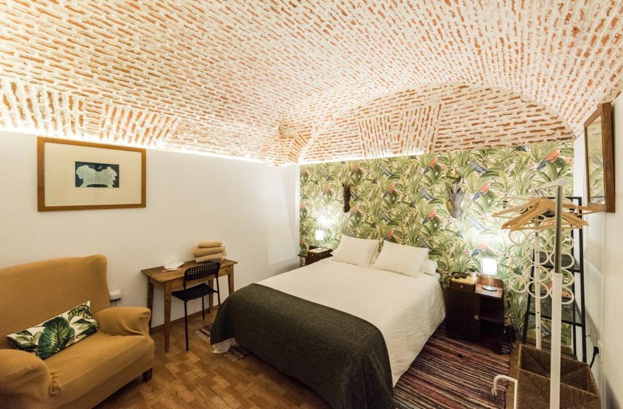 Encomienda Guest House Madrid Buitenkant foto