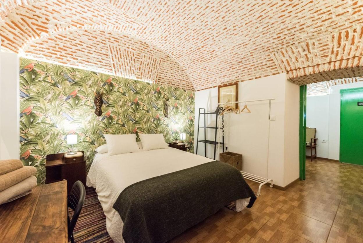 Encomienda Guest House Madrid Buitenkant foto