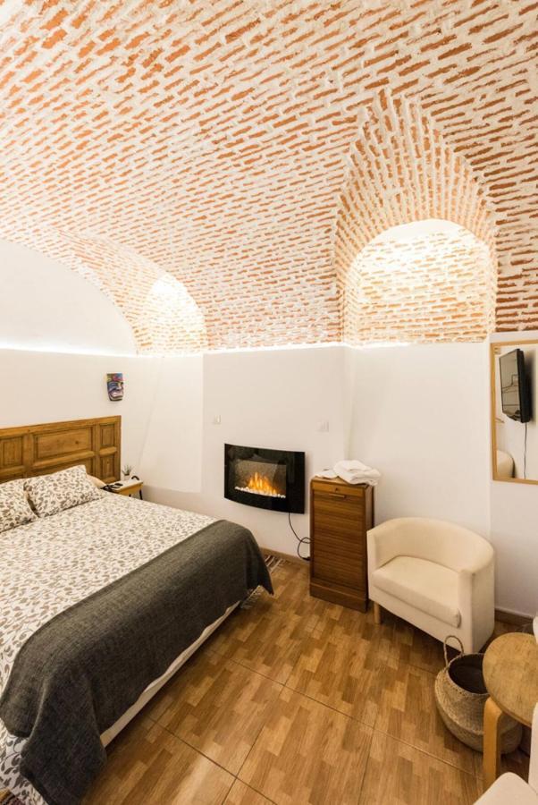 Encomienda Guest House Madrid Buitenkant foto