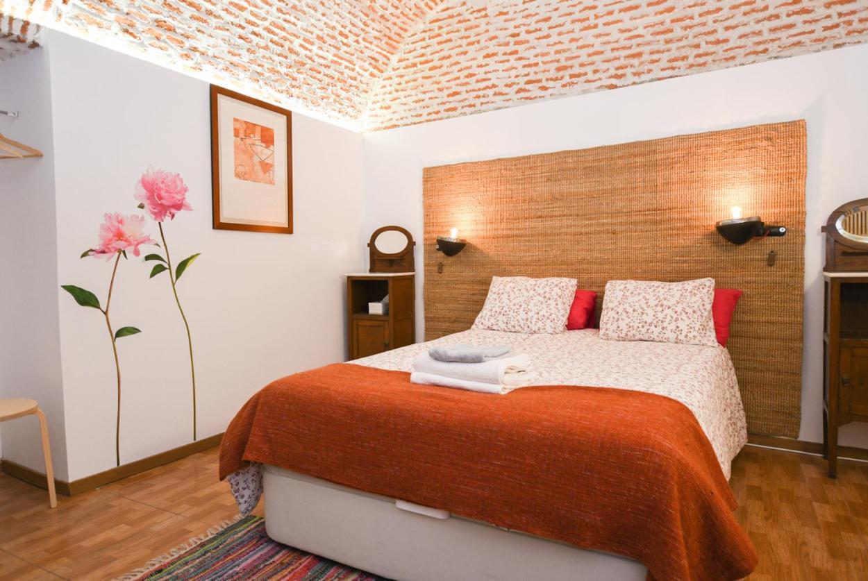 Encomienda Guest House Madrid Buitenkant foto